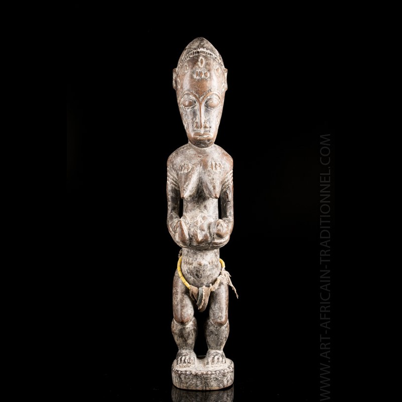 Statue africaine de maternité, peuple Baoulé de la Côte d'Ivoire.
