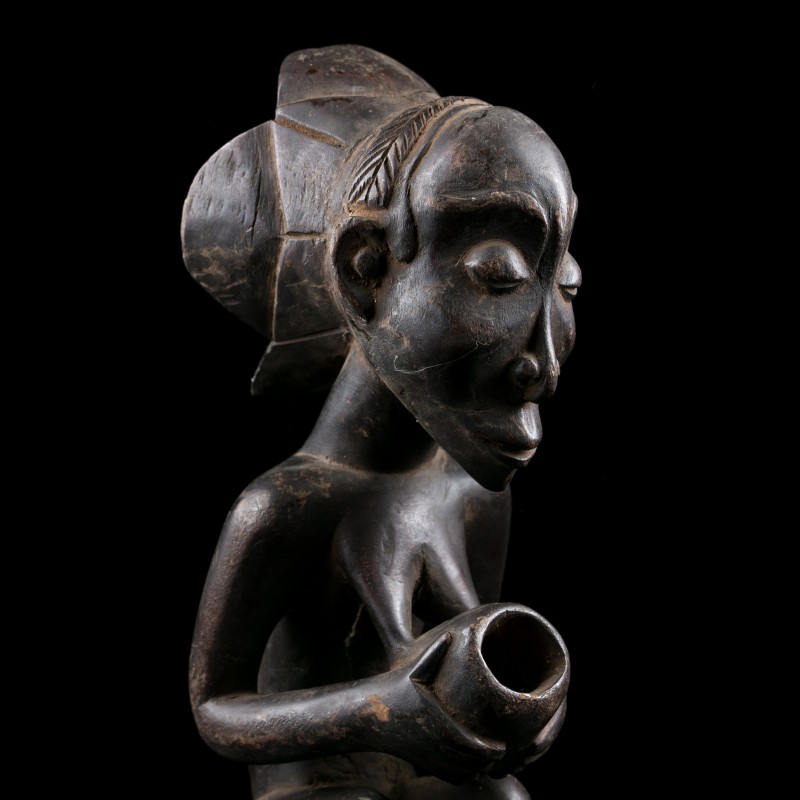 Mboko cup holder figure Luba Congo primitive african art