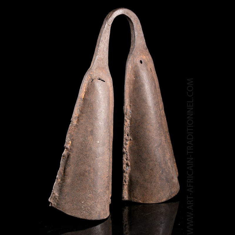 Bozomu Mong bell Authentic African Tribal Art Gallery