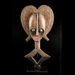 Kota reliquary figure -...