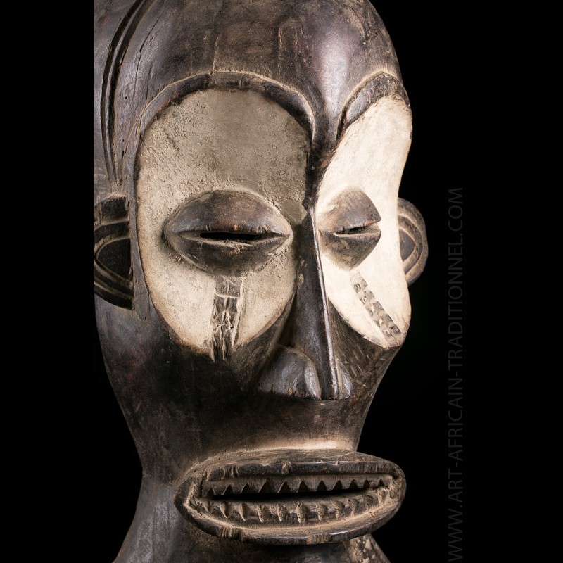 Chokwe Chihongo mask - Authentic African Tribal Art Gallery