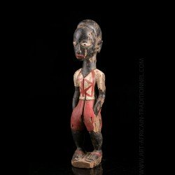 Statue africaine de l'ethnie Baoulé en Côte d'Ivoire