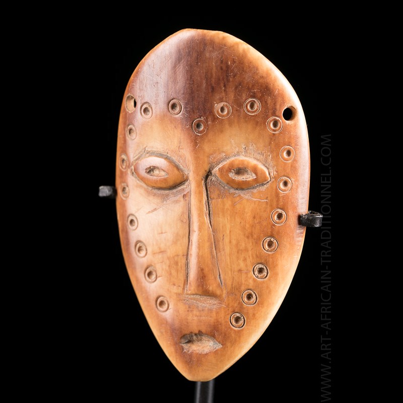 Masque africain Lega Lukungu Masque africain Lega Lukungu