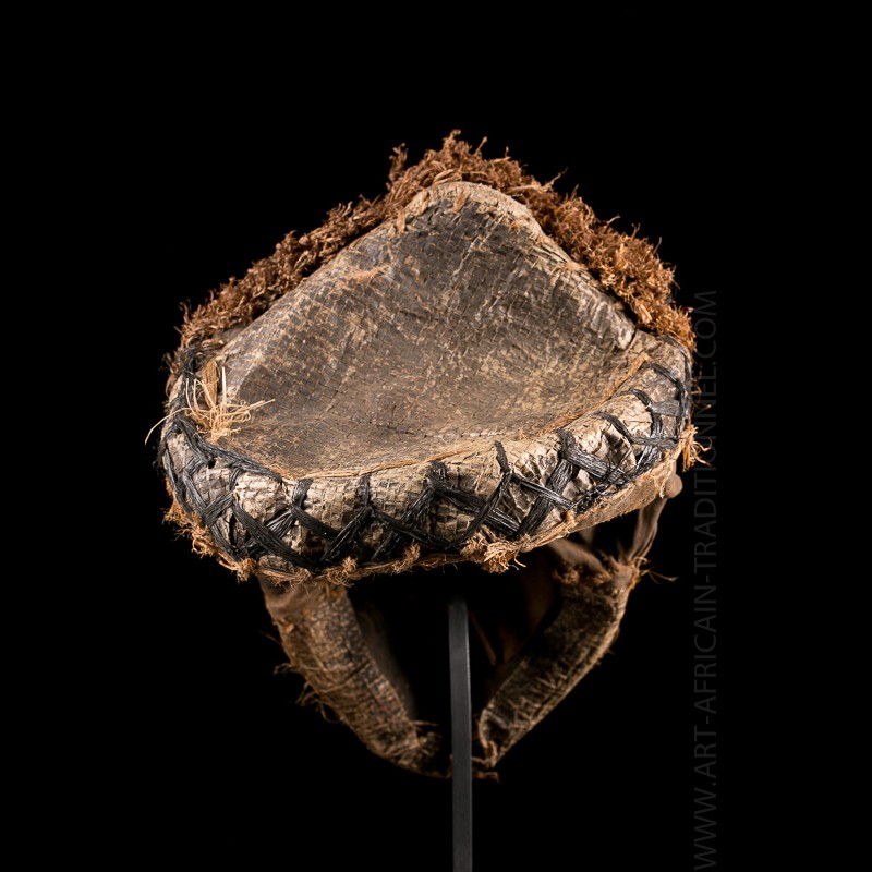 Mask Wongo Pende Wongo Gandumbu mask - Auctions African Art Gallery