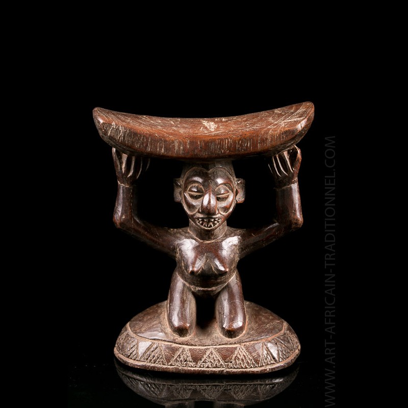 Yaka headrest Congo - Auctions African Art Gallery