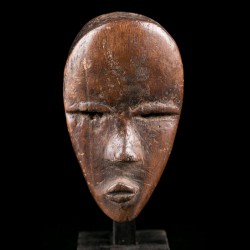 Dan talisman or passeport mask - Auctions African Art Gallery