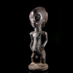 Statue africaine figurant un ancêtre Singiti issue du groupe ethnique Hemba Luba au Congo
