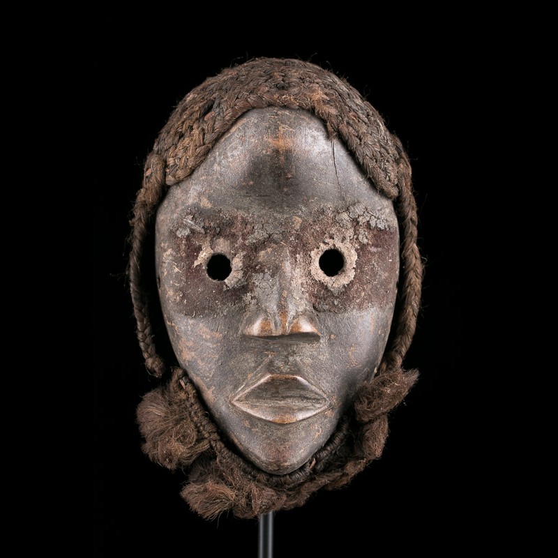 Masque africain de l'ethnie Dan située en Côte d'Ivoire.
