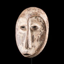 African Lega Muminia mask