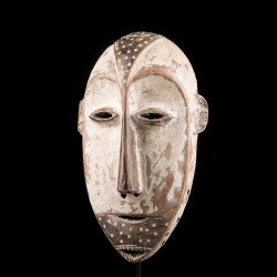 Masque africain Lega Idimu