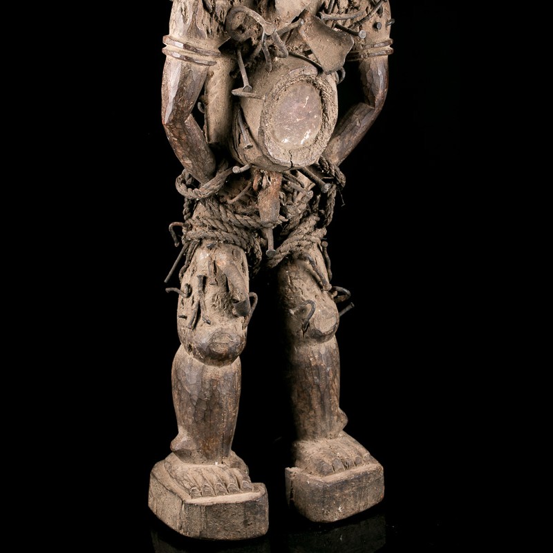 nkisi nkonde figure