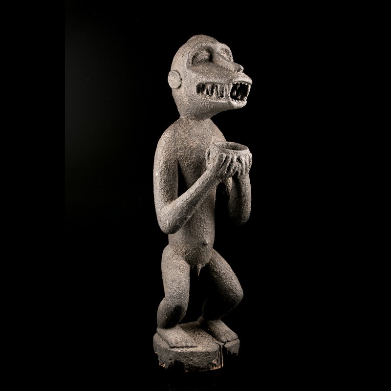 African statue Mbotumbo or Aboya representing a deity of the Baoulé bush