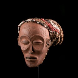 Chokwe Mwana Pwo mask