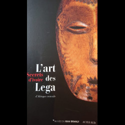 Livre sur l'art africain Lega