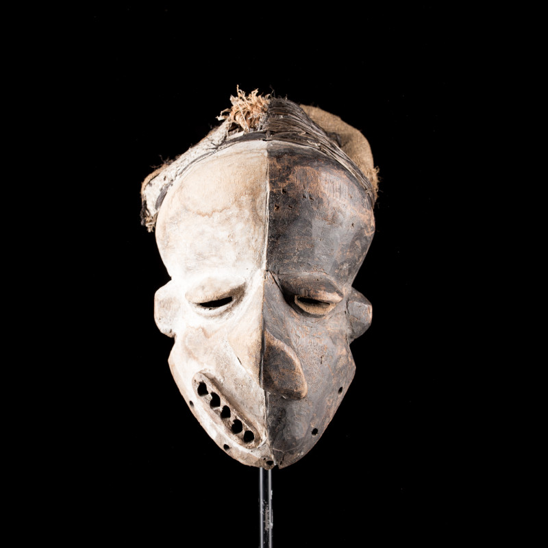 Pende Mbangu mask Pende Mbangu mask