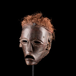 Masque ancien africain d'art premier