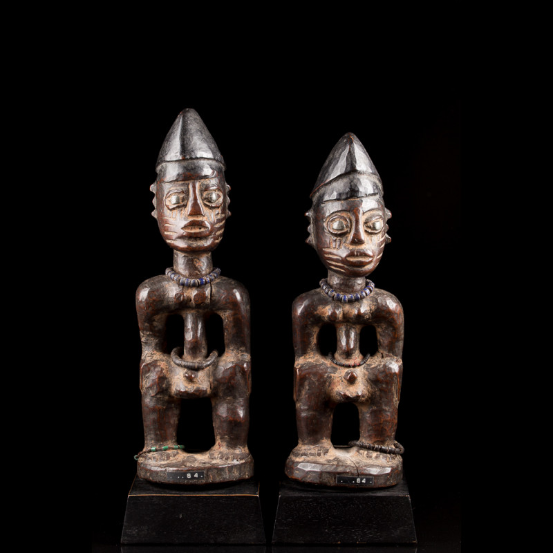 Statues de jumeaux Yoruba Ibeji Statues de jumeaux Yoruba Ibeji