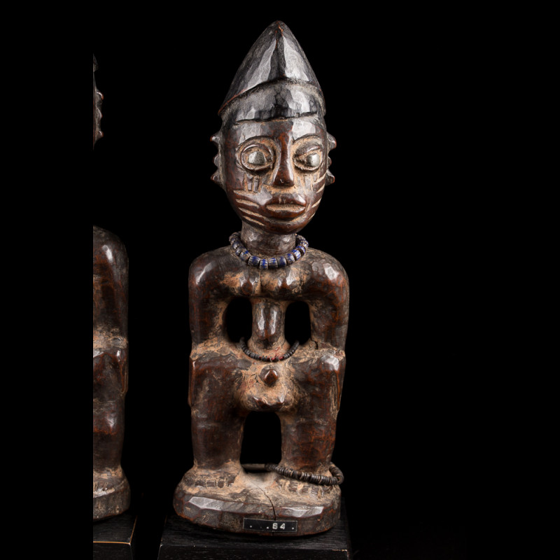 Yoruba Ere Ibeji twin figures - African art from Nigeria Oke Iho Oyo