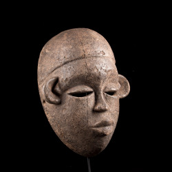 Makonde Ikomba mask