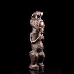 Rare Suku statue, see copy 2017 | LIVE AUCTION 15050
ARTS OF AFRICA AND OCEANIA, or Charles Ratton collection.