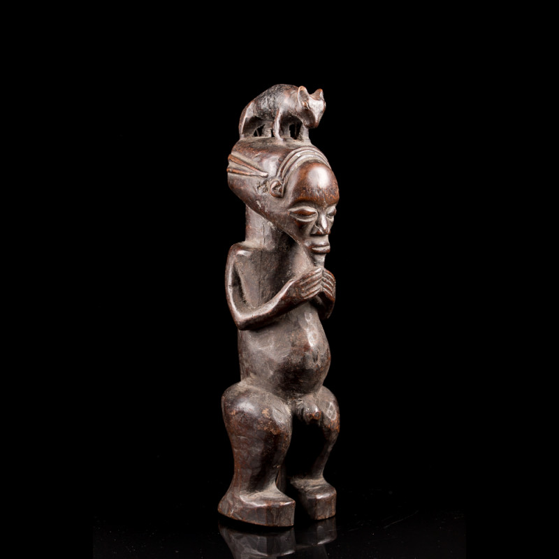 Rare Suku statue, see copy 2017 | LIVE AUCTION 15050
ARTS OF AFRICA AND OCEANIA, or Charles Ratton collection.