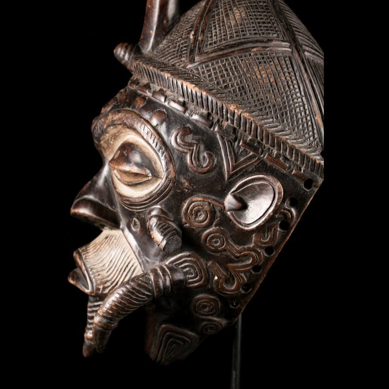 Bena Lulua mask African art masks from Luluwa people in Congo
