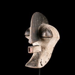 Masque d'art africain du Congo