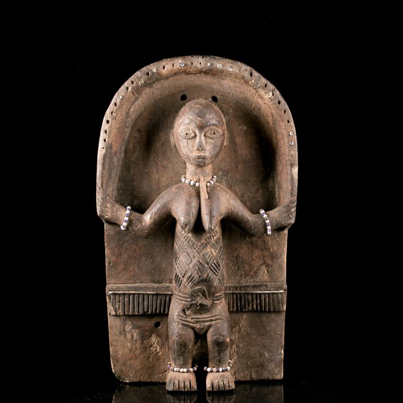 Planche africaine sculptée Luba