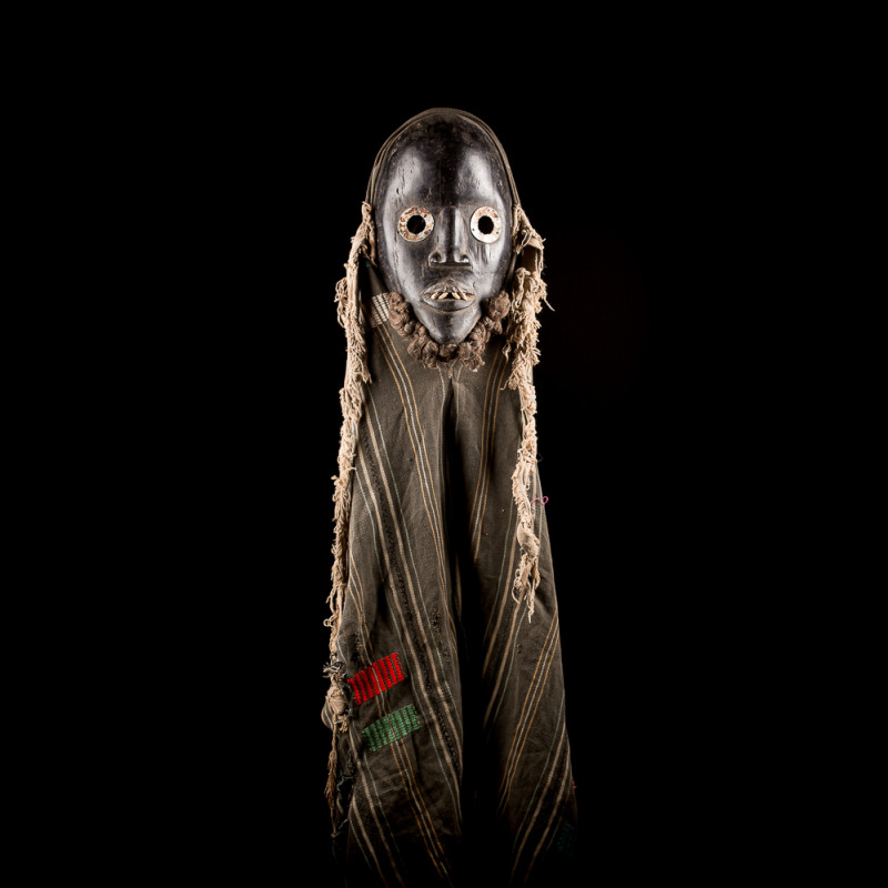Masque africain Dan Deangle Masque africain Dan Deangle