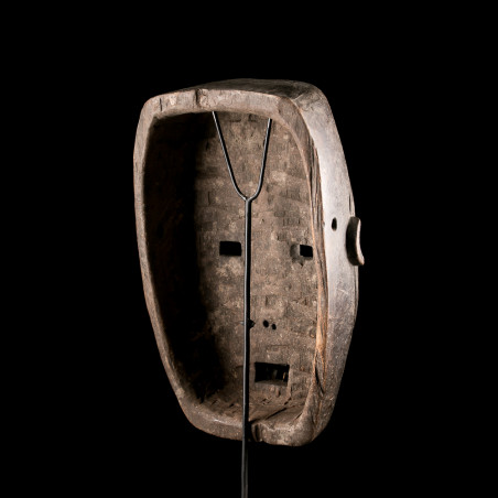 Ngbaka mask - African art masks from Ubangi in D. R. Congo