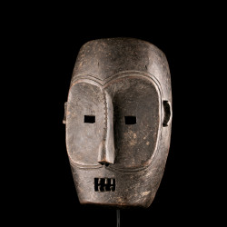 Ngbaka mask