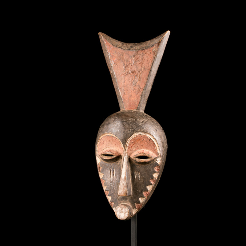 Masque Pende Munyangi - Masques africains du Kiwlu Kasai au Congo