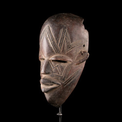 makonde african mask