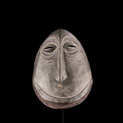 Masque simiesque du Congo