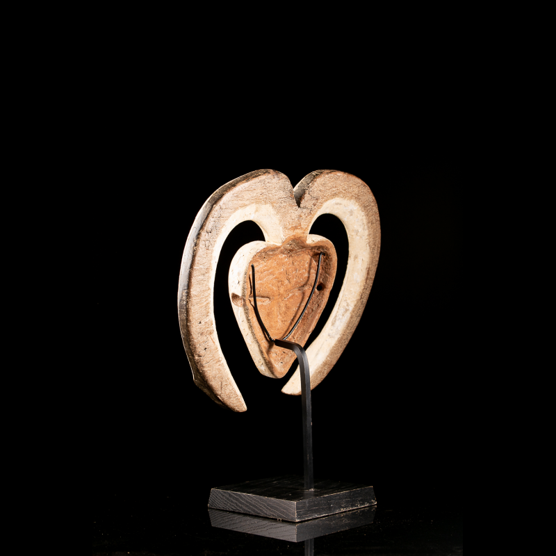Kwele Zuom mask - African masks of the Beete in Gabon