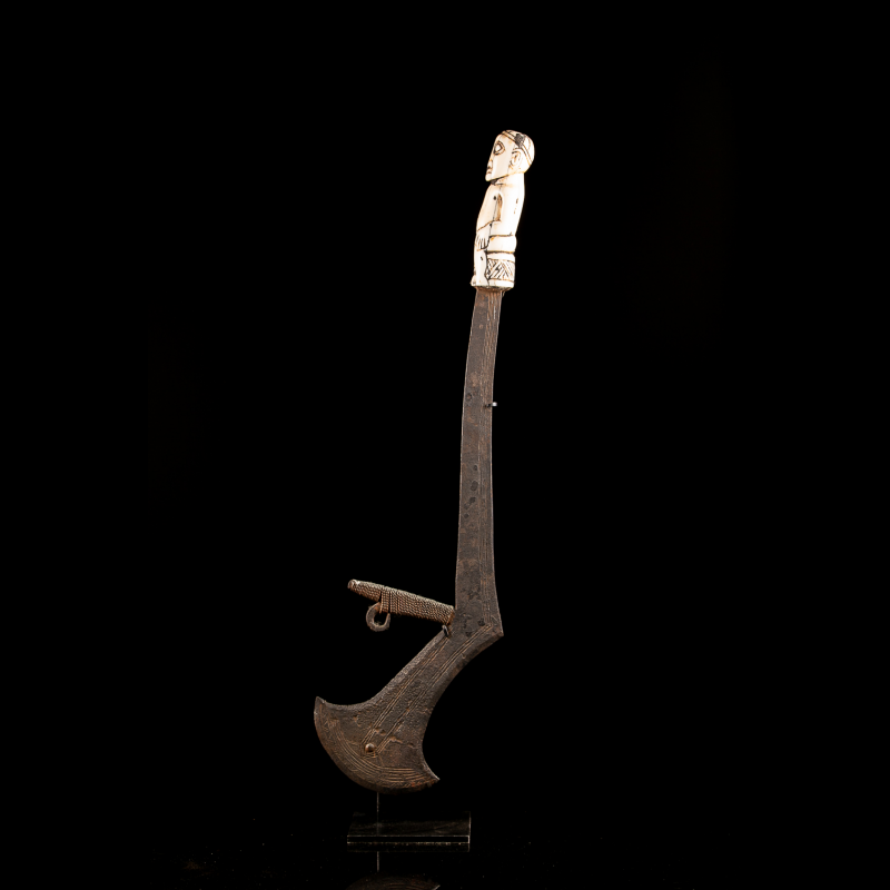 Couteau de dignitaire Bamileke