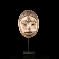 Eket Ekpo mask