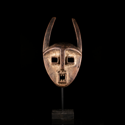 Bembe eastern or Binja mask