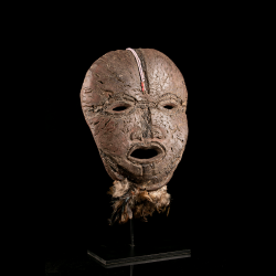 Masque éléphant du Bwami