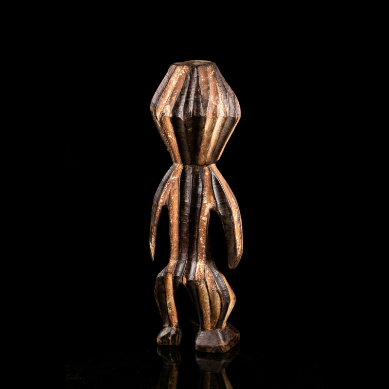 Metoko figure - African art figures used for the initiation