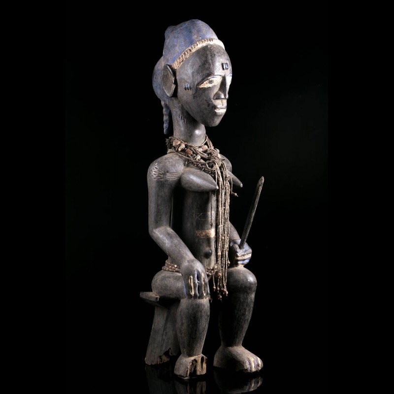 baule seated female figure