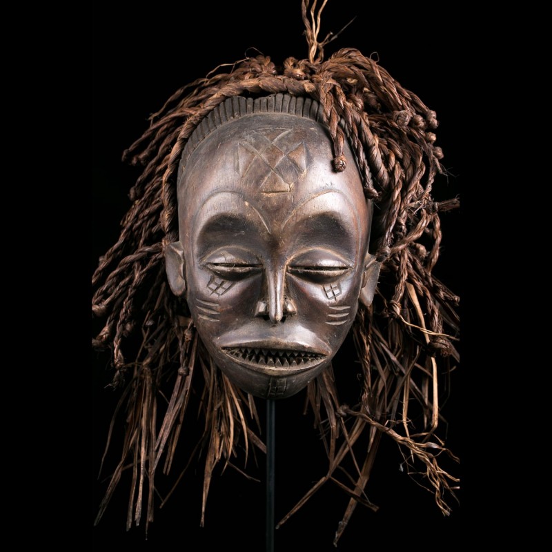 Mwana Pwo beautiful female mask - Chokwe - Angola - traditional art gallery 00307