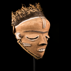 Pende Mbuya mask