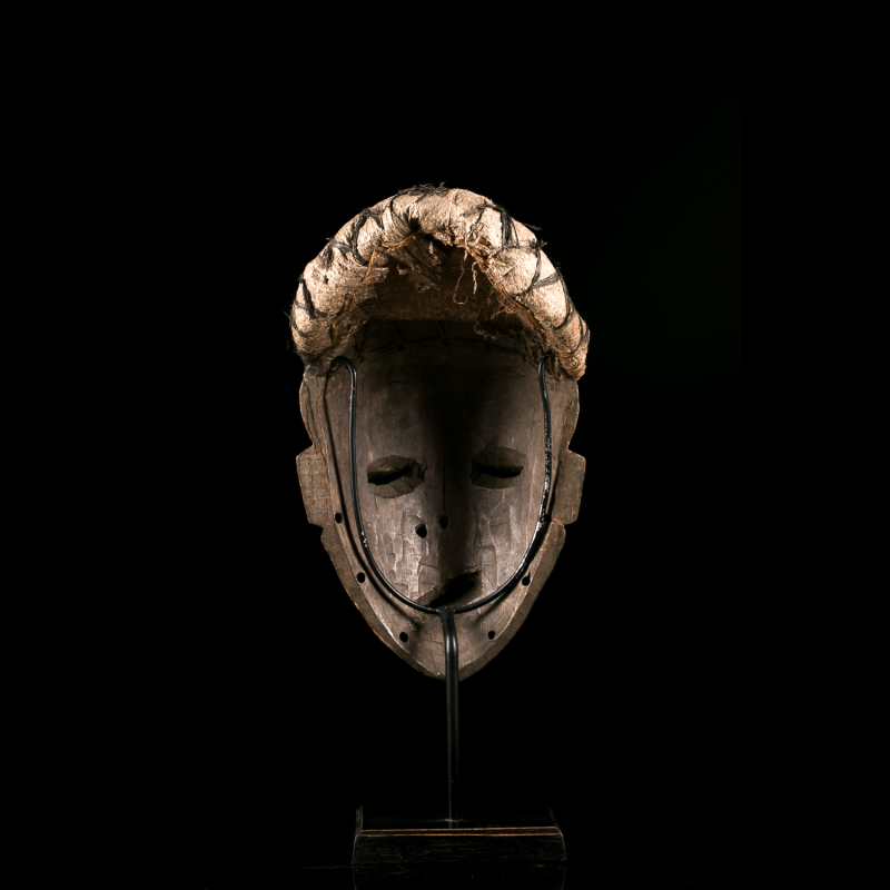 Pende Mbangu mask - African masks from the Congo