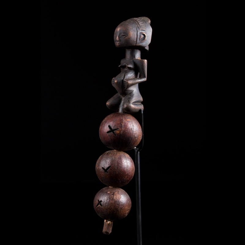 Figurative divination rattle Luba Congo