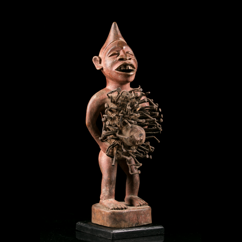 Statue de pouvoir Kongo Nkisi Nkondi Statue de pouvoir Kongo Nkisi Nkondi