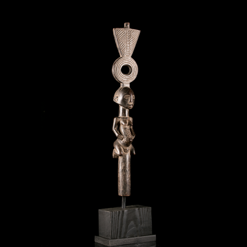Luba Kibango staff top