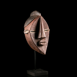 Masque Lwalwa Mvondo