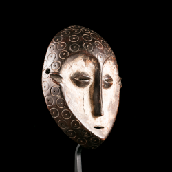 African art mask from the Lega peoples