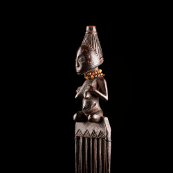 Traditional Luba comb with carved female figure, beautiful aged patina and old trade beads.